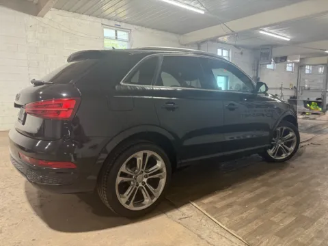 More photos of 2017 Audi Q3 2.0T Prestige at 101 Motors, NJ