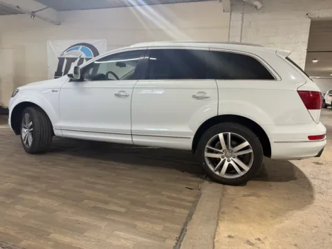 More photos of 2013 Audi Q7 3.0T quattro Premium Plus at 101 Motors, NJ