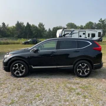 Another view of 2017 Honda CR-V Touring for sale in Carlstadt, NJ at 101 Motors