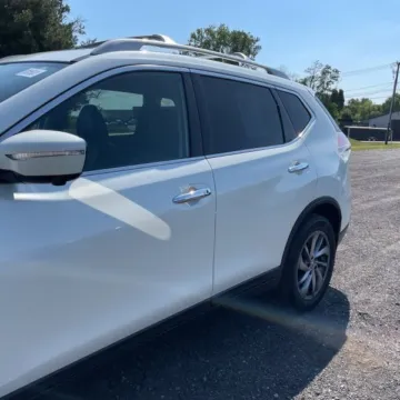 Photos of 2015 Nissan Rogue SL for sale in Carlstadt, NJ at 101 Motors