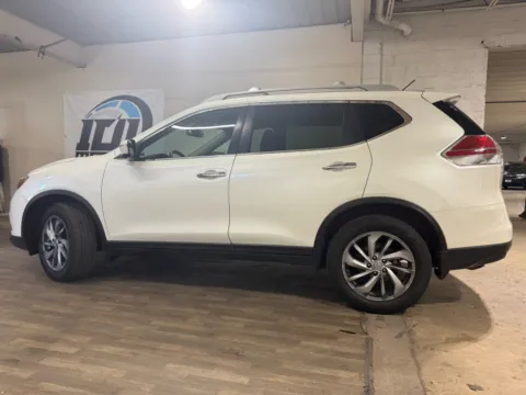 Another view of 2015 Nissan Rogue SL for sale in Carlstadt, NJ at 101 Motors