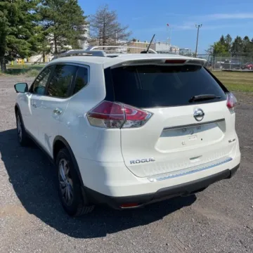 More photos of 2015 Nissan Rogue SL at 101 Motors, NJ