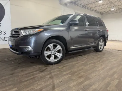 Gray 2012 Toyota Highlander Limited for sale in Carlstadt, NJ