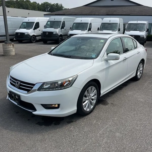 White 2014 Honda Accord EX-L V6 for sale in Carlstadt, NJ