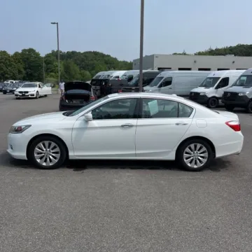 Another view of 2014 Honda Accord EX-L V6 for sale in Carlstadt, NJ at 101 Motors