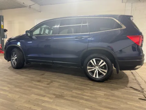 More photos of 2016 Honda Pilot EX-L at 101 Motors, NJ