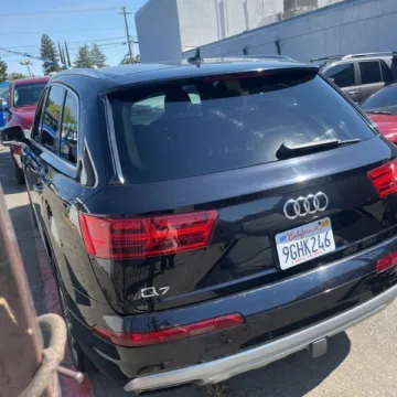 More photos of 2017 Audi Q7 3.0T quattro Premium Plus at 101 Motors, NJ