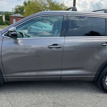 More photos of 2014 Toyota Highlander XLE at 101 Motors, NJ