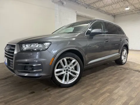 Photos of 2018 Audi Q7 3.0T quattro Prestige for sale in Carlstadt, NJ at 101 Motors