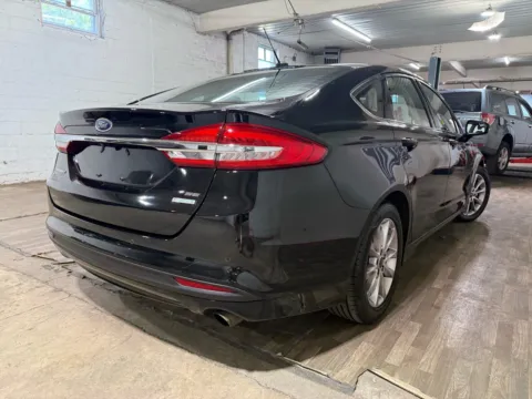 More photos of 2017 Ford Fusion SE at 101 Motors, NJ