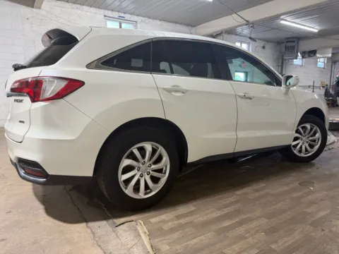 More photos of 2016 Acura RDX at 101 Motors, NJ