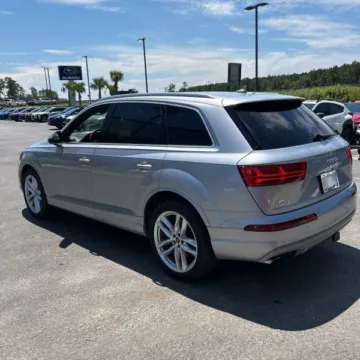 More photos of 2018 Audi Q7 3.0T quattro Prestige at 101 Motors, NJ