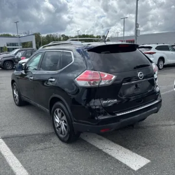 More photos of 2014 Nissan Rogue SL at 101 Motors, NJ