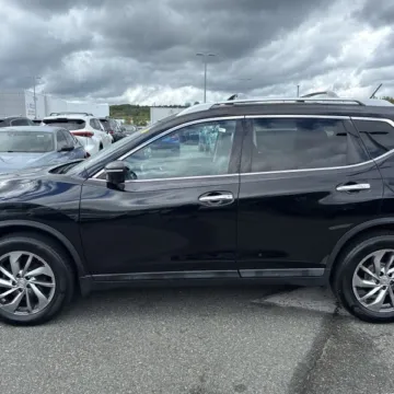 More photos of 2014 Nissan Rogue SL at 101 Motors, NJ