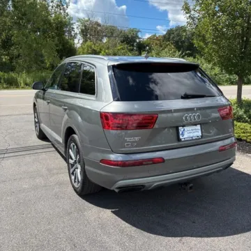 More photos of 2017 Audi Q7 3.0T quattro Premium Plus at 101 Motors, NJ