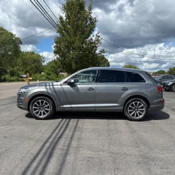 Another view of 2017 Audi Q7 3.0T quattro Premium Plus for sale in Carlstadt, NJ at 101 Motors