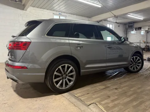 More photos of 2017 Audi Q7 3.0T quattro Premium Plus at 101 Motors, NJ