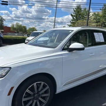 Photos of 2017 Audi Q7 3.0T quattro Prestige for sale in Carlstadt, NJ at 101 Motors