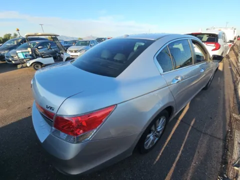More photos of 2012 Honda Accord EX-L V6 at 101 Motors, NJ