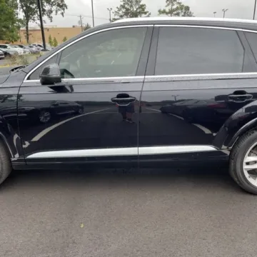 More photos of 2018 Audi Q7 3.0T quattro Prestige at 101 Motors, NJ
