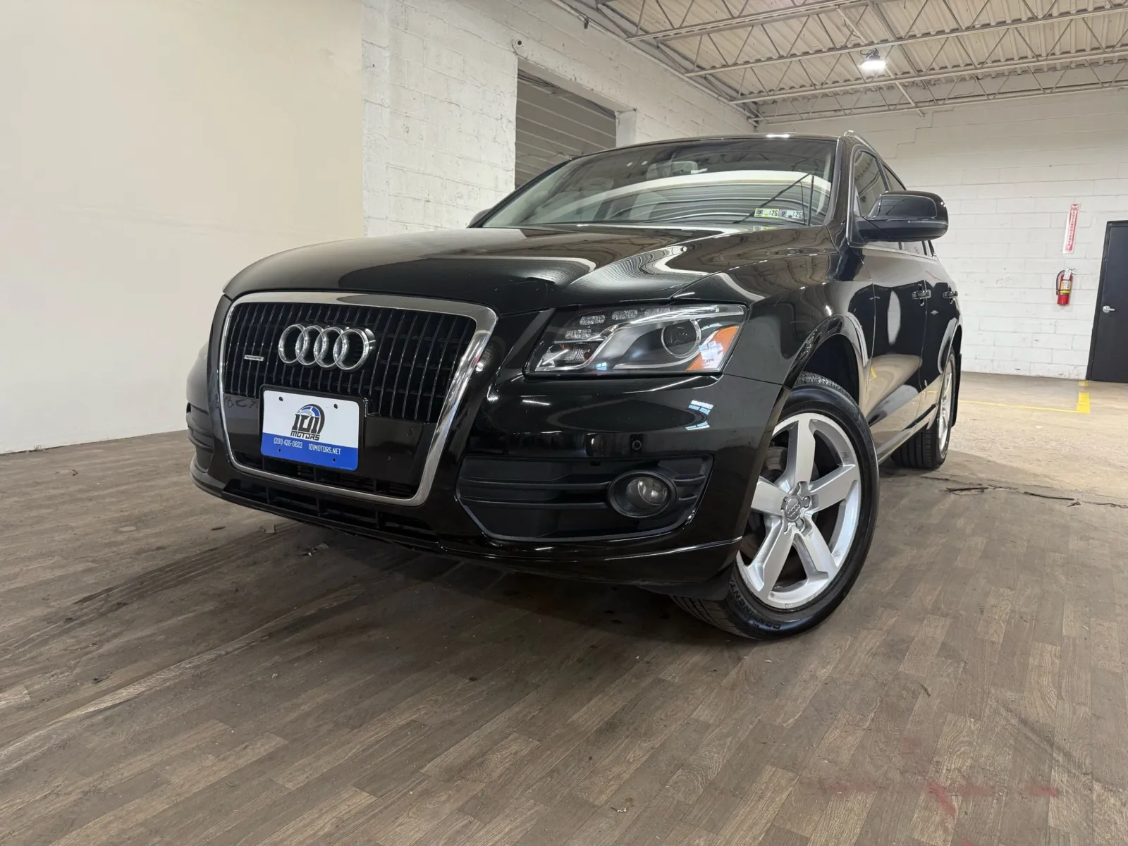 Black 2010 Audi Q5 3.2 quattro Prestige for sale in Carlstadt, NJ