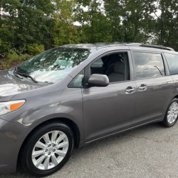 Photos of 2015 Toyota Sienna XLE 7-Passenger for sale in Carlstadt, NJ at 101 Motors