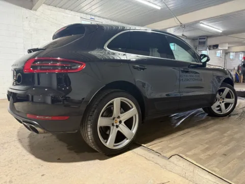 More photos of 2015 Porsche Macan S at 101 Motors, NJ
