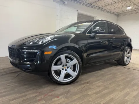 Photos of 2015 Porsche Macan S for sale in Carlstadt, NJ at 101 Motors