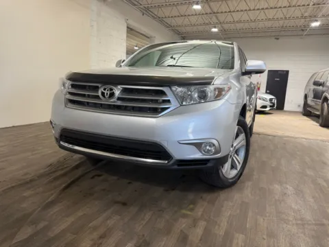 Silver 2012 Toyota Highlander Limited for sale in Carlstadt, NJ
