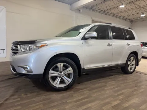 Photos of 2012 Toyota Highlander Limited for sale in Carlstadt, NJ at 101 Motors