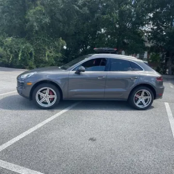 Another view of 2015 Porsche Macan S for sale in Carlstadt, NJ at 101 Motors