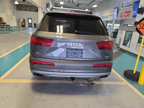 Another view of 2018 Audi Q7 3.0T quattro Prestige for sale in Carlstadt, NJ at 101 Motors