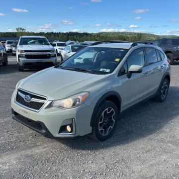 Beige 2017 Subaru Crosstrek 2.0i Limited for sale in Carlstadt, NJ