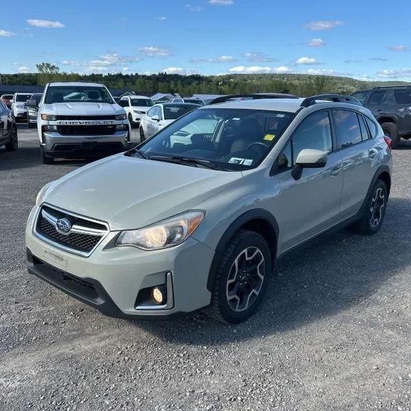 Beige 2017 Subaru Crosstrek 2.0i Limited for sale in Carlstadt, NJ