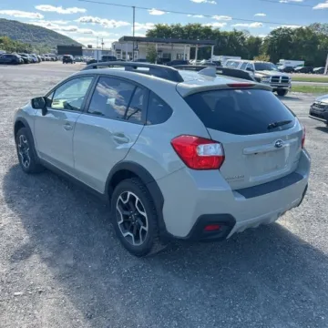 More photos of 2017 Subaru Crosstrek 2.0i Limited at 101 Motors, NJ