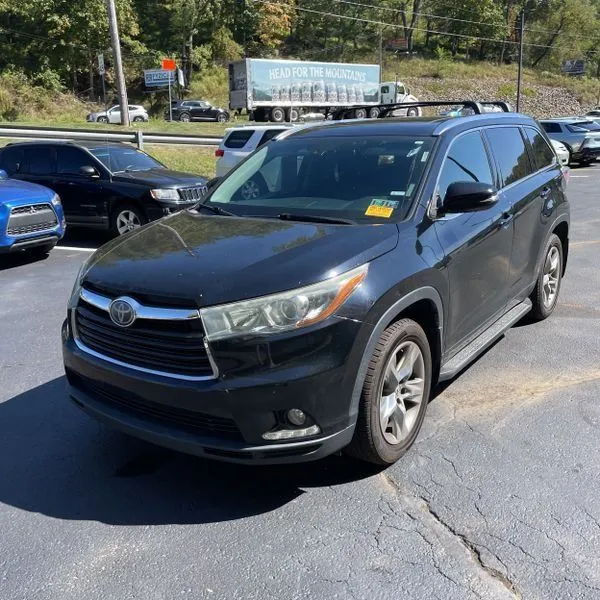 Black 2015 Toyota Highlander Limited Platinum V6 for sale in Carlstadt, NJ