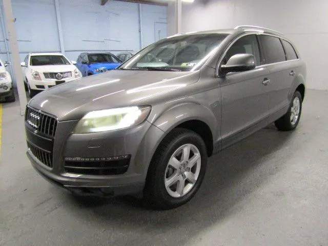 Silver 2011 Audi Q7 3.0T Premium for sale in Carlstadt, NJ