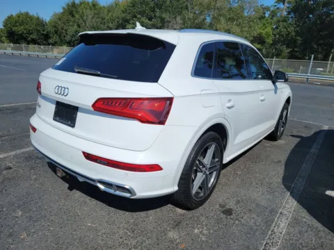 More photos of 2018 Audi SQ5 3.0T Premium Plus at 101 Motors, NJ