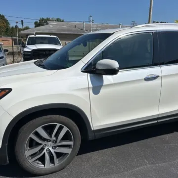 Photos of 2017 Honda Pilot Elite for sale in Carlstadt, NJ at 101 Motors