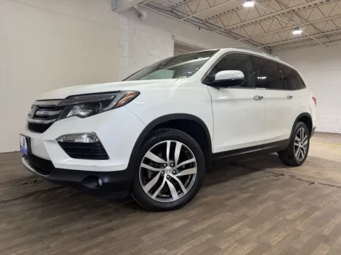 Photos of 2017 Honda Pilot Elite for sale in Carlstadt, NJ at 101 Motors