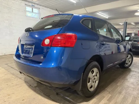 More photos of 2009 Nissan Rogue S at 101 Motors, NJ