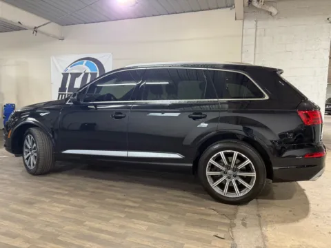 Another view of 2017 Audi Q7 3.0T Premium for sale in Carlstadt, NJ at 101 Motors