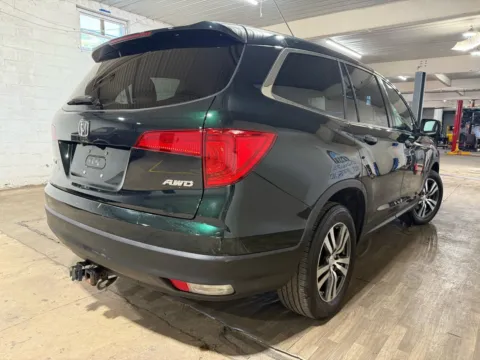 More photos of 2016 Honda Pilot EX-L at 101 Motors, NJ