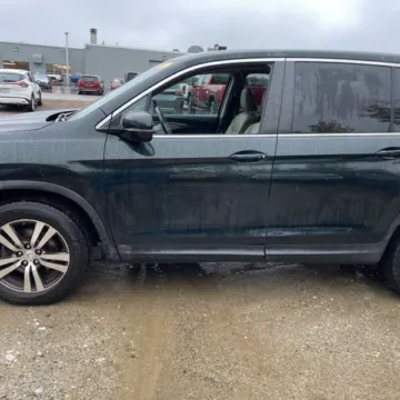 More photos of 2016 Honda Pilot EX-L at 101 Motors, NJ