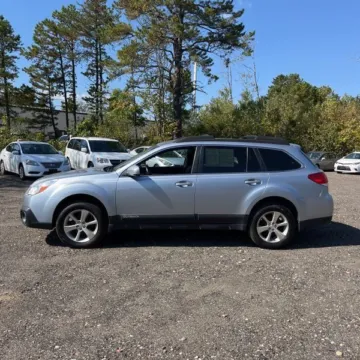 Another view of 2014 Subaru Outback 2.5i Limited for sale in Carlstadt, NJ at 101 Motors