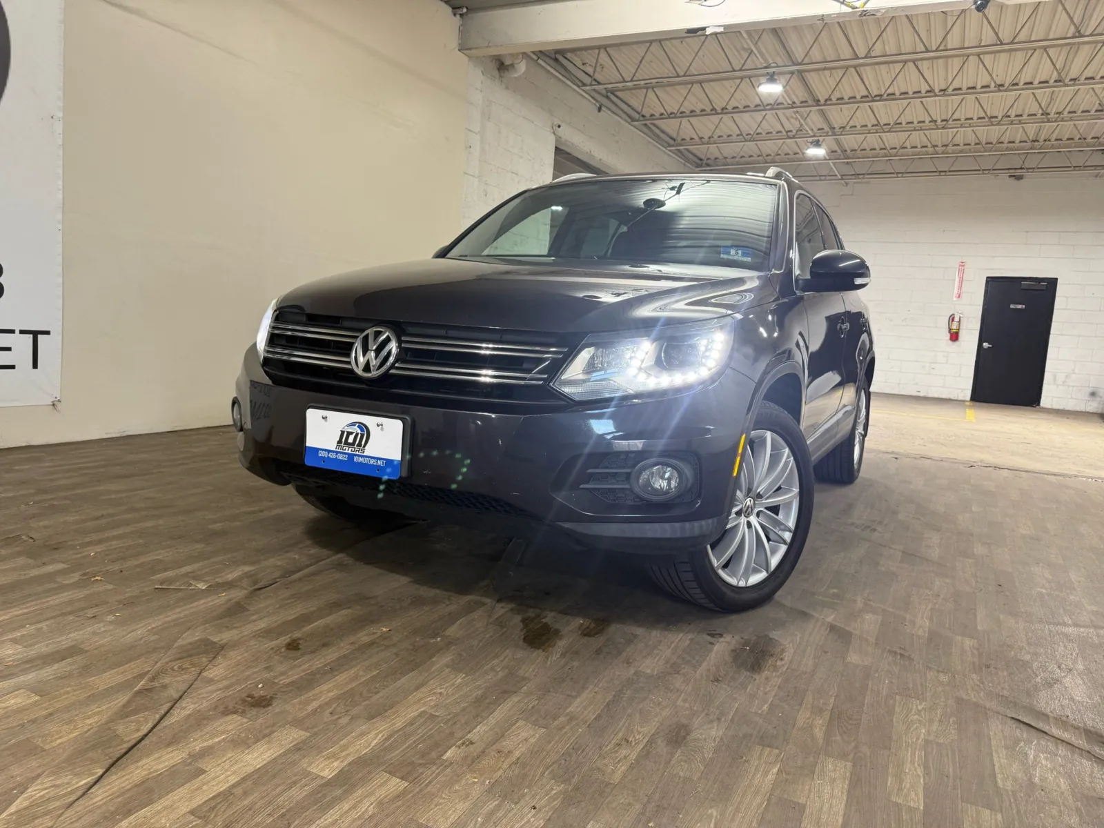 Gray 2016 Volkswagen Tiguan SE for sale in Carlstadt, NJ