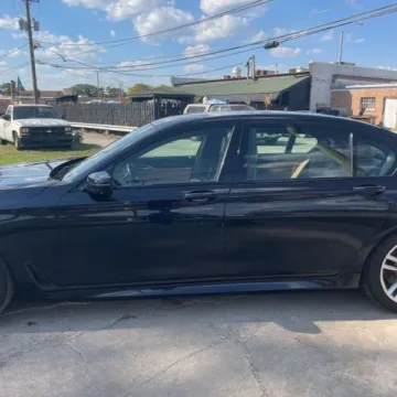 More photos of 2016 BMW 750i xDrive at 101 Motors, NJ
