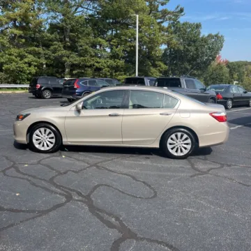 Photos of 2015 Honda Accord EX-L for sale in Carlstadt, NJ at 101 Motors