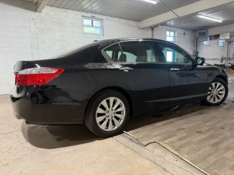 More photos of 2015 Honda Accord EX-L V-6 at 101 Motors, NJ