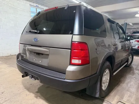 More photos of 2002 Ford Explorer XLT at 101 Motors, NJ